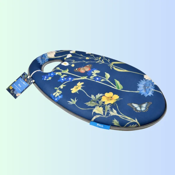 British Meadow Kneeler (2)